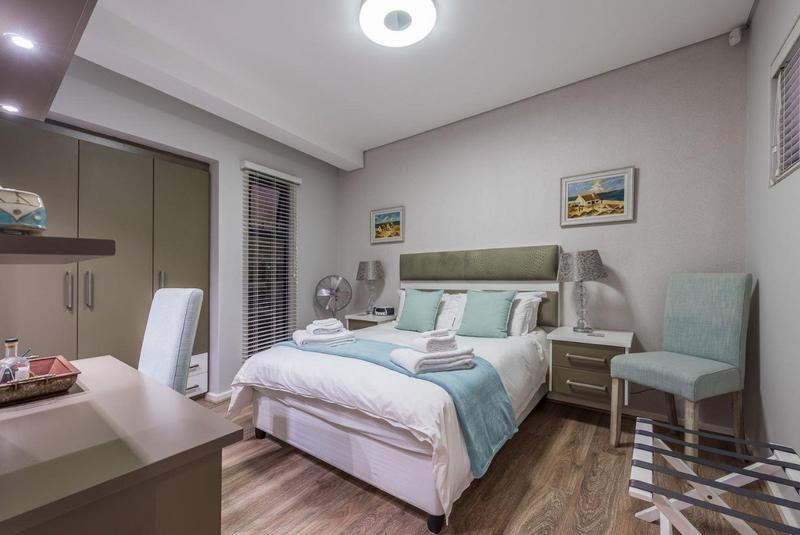 3 Bedroom Property for Sale in Linkside Western Cape